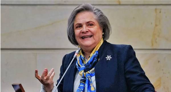 Senadora Clara L&oacute;pez Obreg&oacute;n