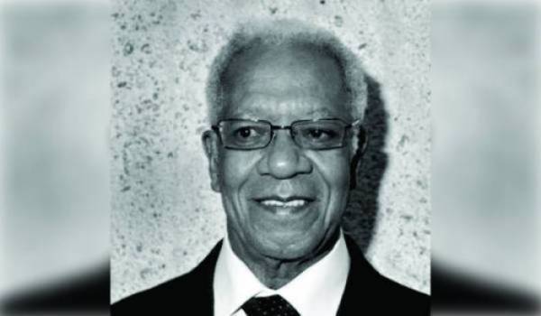 Miguel M&eacute;ndez Camacho