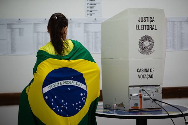 La presi&oacute;n comercial y la intervenci&oacute;n pol&iacute;tica convergen en las relaciones entre los Estados Unidos y Brasil